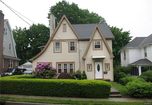 1st image of 41 Lincoln Ave