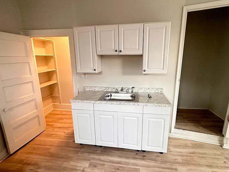 4950 Walnut St #2 — Photo 5