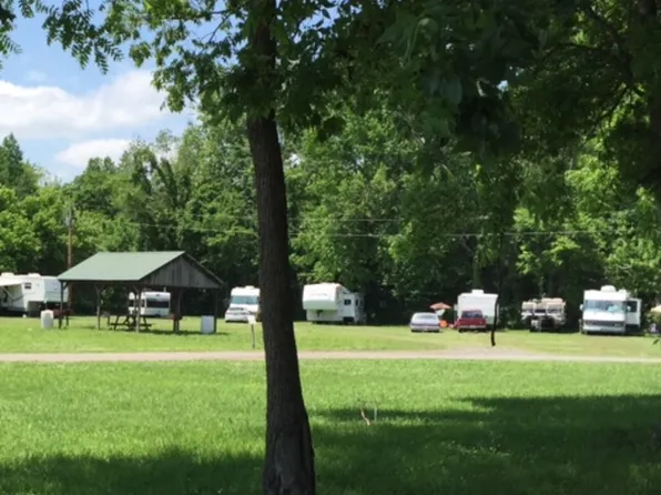 140 Airport Rd, Stewart, TN 37175