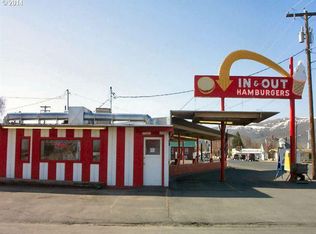 2990 10th St, Baker City, OR 97814