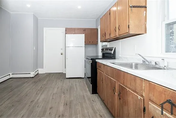 2 bed, $2,800 — Photo 2