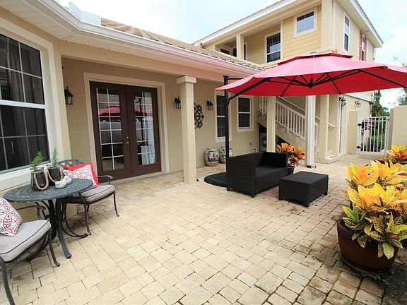4th image of 484 Hedgewood Dr