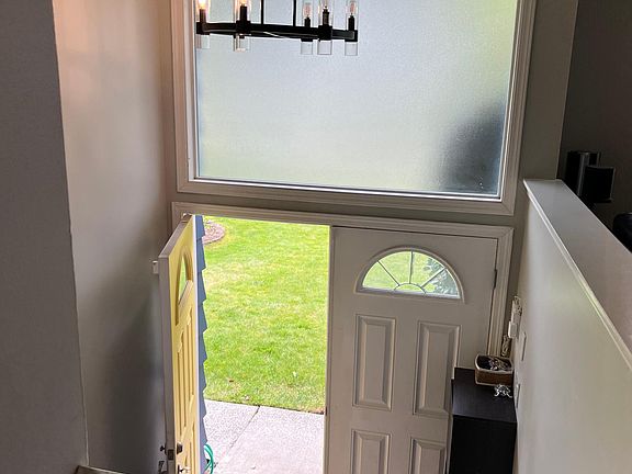 Split level entrance
