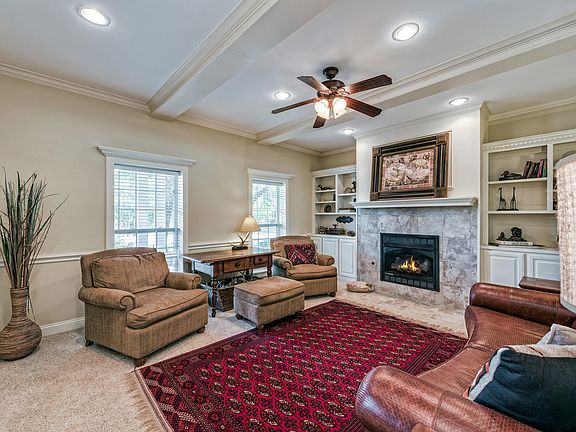 4th image of 415 Whitetail Creek Dr