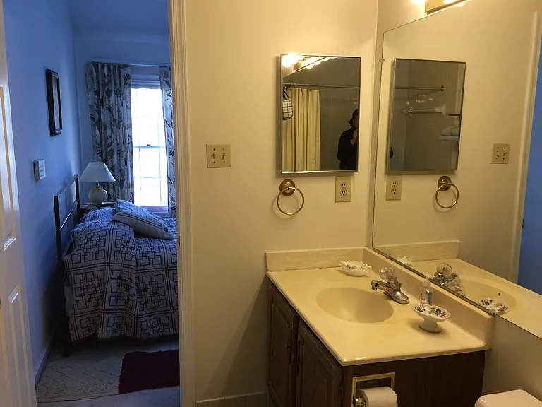 10427 Englishman Dr — Photo 13