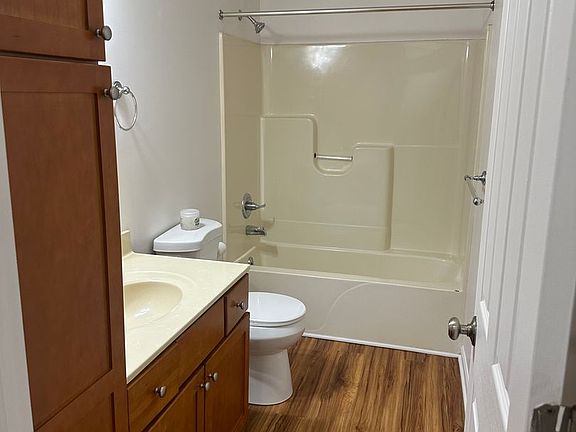 5th image of 36 W Market St #38A