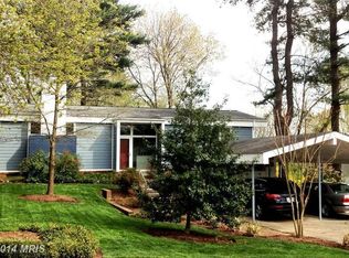 11403 Hook Rd, Reston, VA 20190