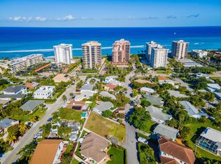 451 Neptune Rd, Juno Beach, FL 33408