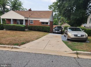 5600 Decatur Pl, Hyattsville, MD 20781