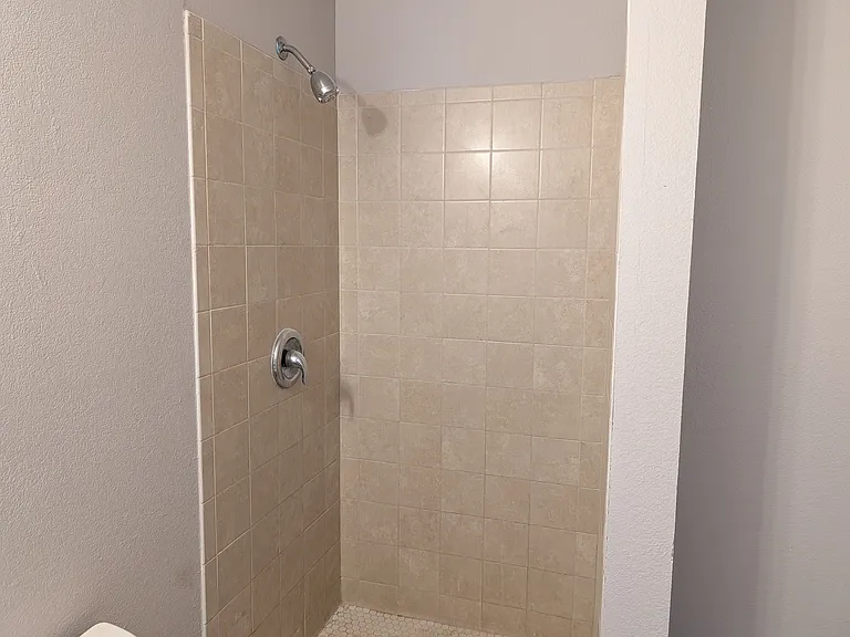 509 Broadway Ave #3 — Photo 8