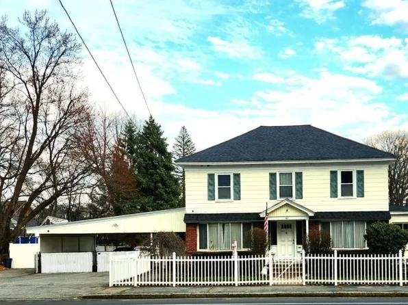 40 Boylston St, Lowell, MA 01852