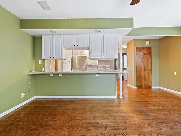 5th image of 1226 Pyle Ave