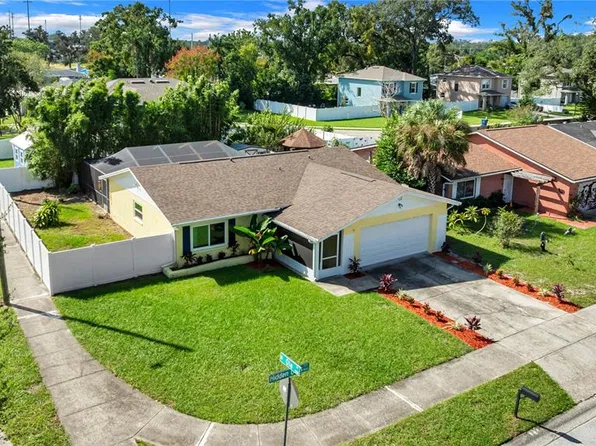 9602 HIDDEN OAKS CIRCLE, TAMPA, FL 33612