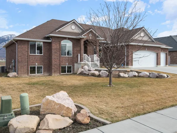 1780 N 1350 W, Farr West, UT 84404