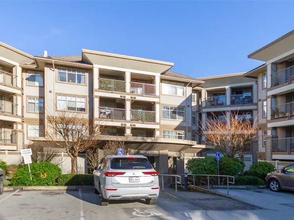 12248 224th St #419, Maple Ridge, BC V2X 8W6