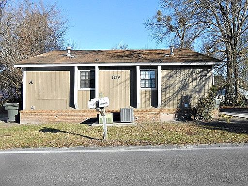 1st image of 1734 Poplar St APT B