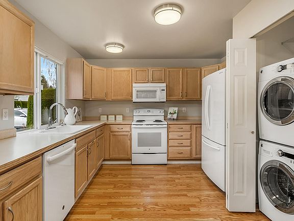 4th image of 34527 SE Osprey Ct