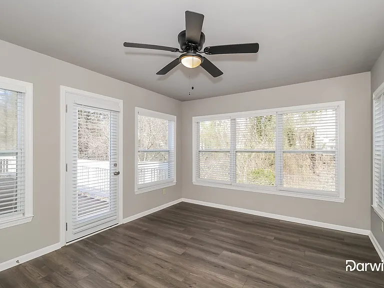 6260 Sherrian St — Photo 13