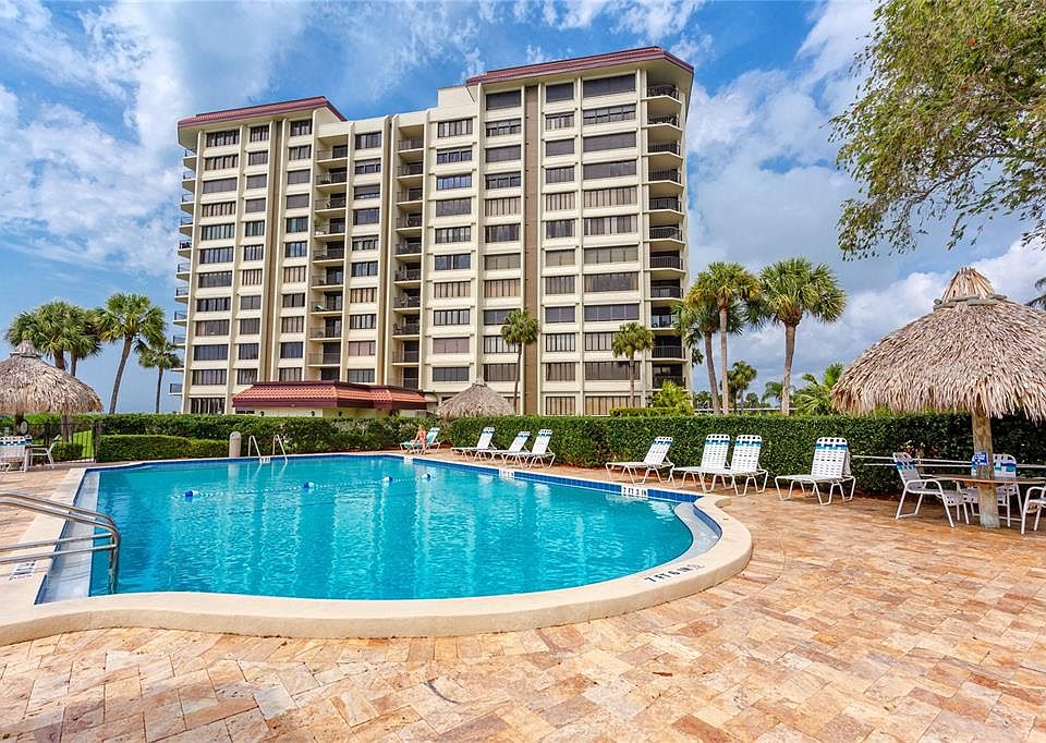 1st image of 736 Island Way APT 201