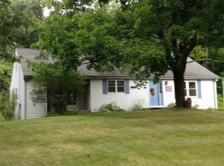 56 Laurelwood Rd, Sterling, MA 01564