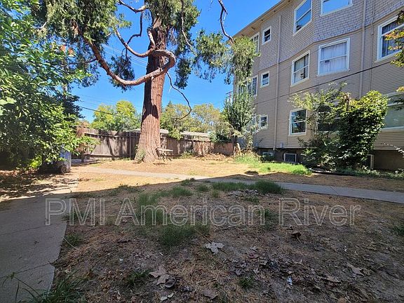 3rd image of 1319 H St #A