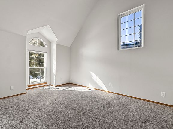 5th image of 3640 Mountainside Dr