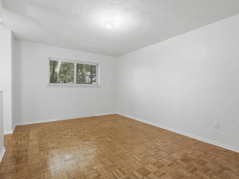 5923 Pinewood Springs Dr — Photo 15