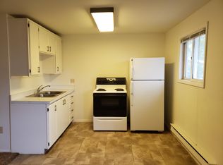 316 2nd Ave N APT 1, Glasgow, MT 59230
