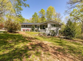 6352 Tyree Rd, Winston, GA 30187