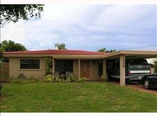 250 NE 45th St, Oakland Park, FL 33334