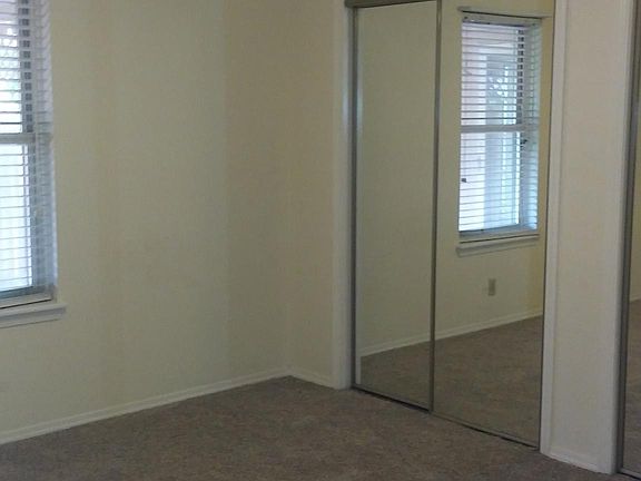 2nd bedroom empty