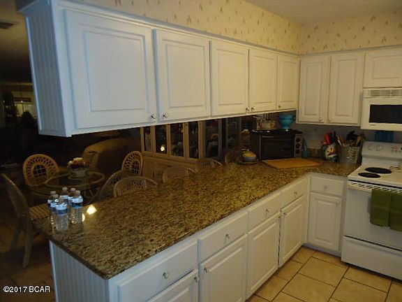 4th image of 230 Saint Katherine Blvd