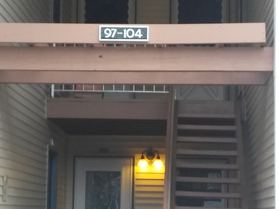 2nd image of 103 Aimwick Ct #103