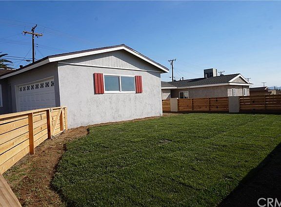 4th image of 5403 Newbury Ave