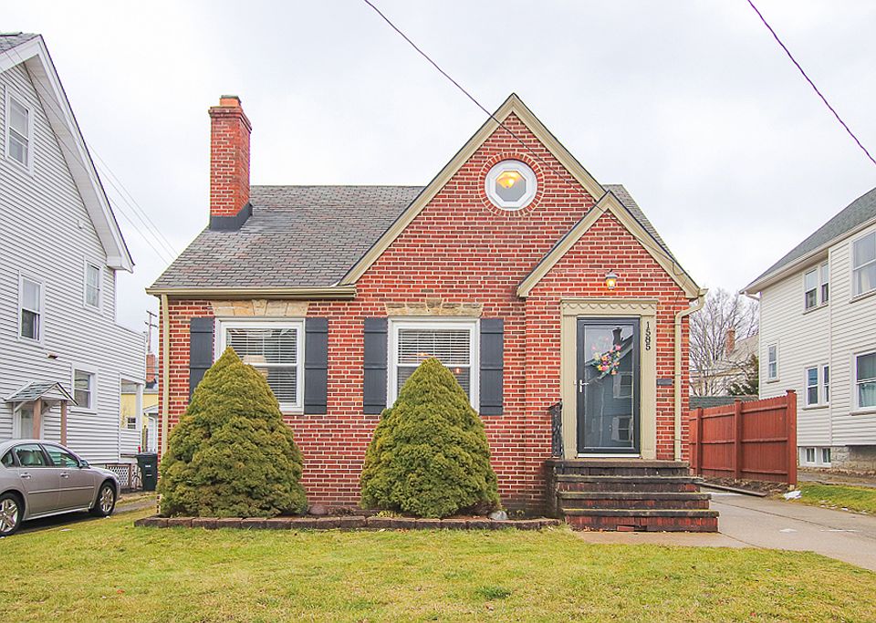 1st image of 1585 Cordova Ave