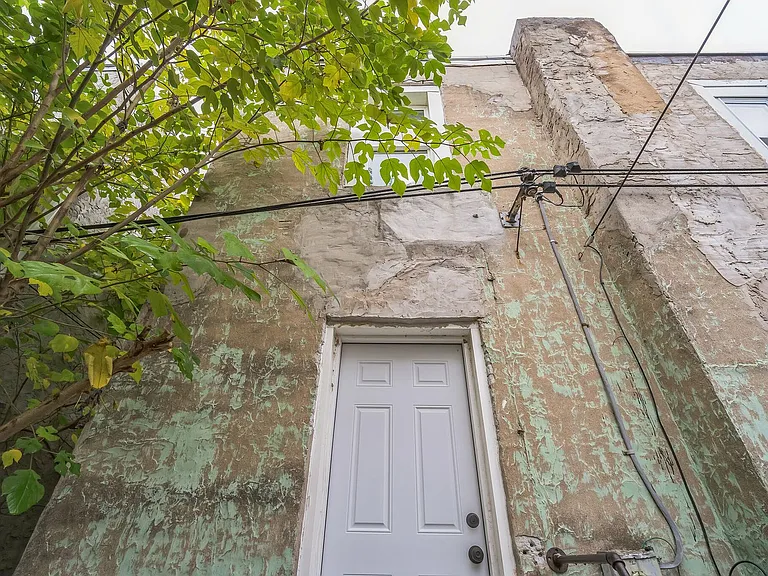 5328 Glenmore Ave — Photo 15