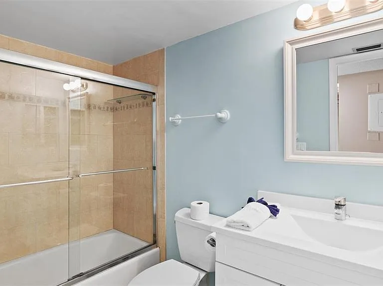 1700 Cove II Pl #310 — Photo 26