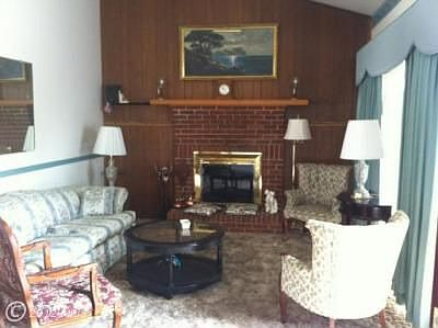 5th image of 124 Hollywood Dr