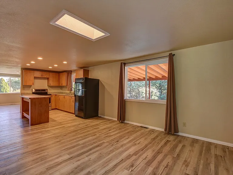 3075 Timber Line Rd — Photo 11