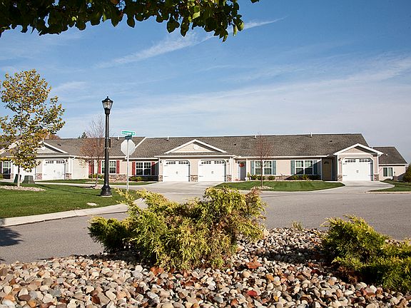 Charming Neighborhood Setting
