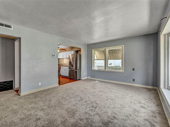 5th image of 1927 Tudor St