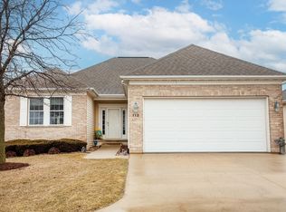 112 Augusta Cir, Waverly, IA 50677
