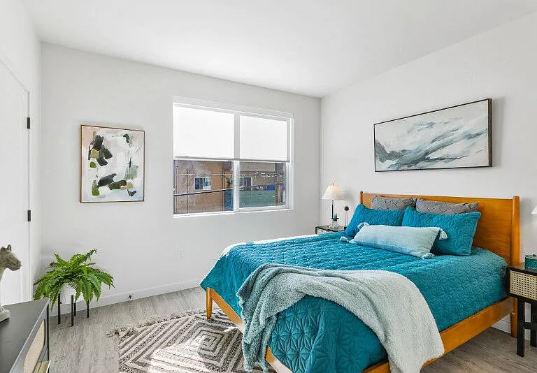 South Park Place — Photo 14