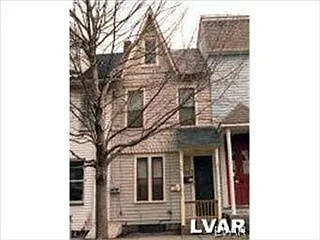 417 McCartney St photo 1