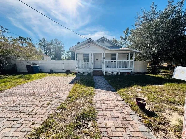 117 Briggs Ave, Lake Wales, FL 33853