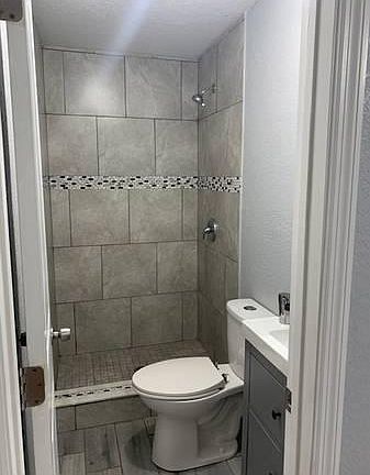 5th image of 5307 E Columbus Dr #C