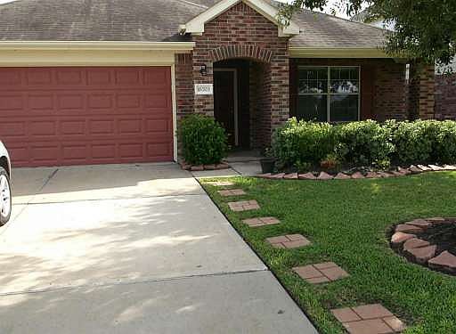 3rd image of 16703 Great Oaks Hollow Dr