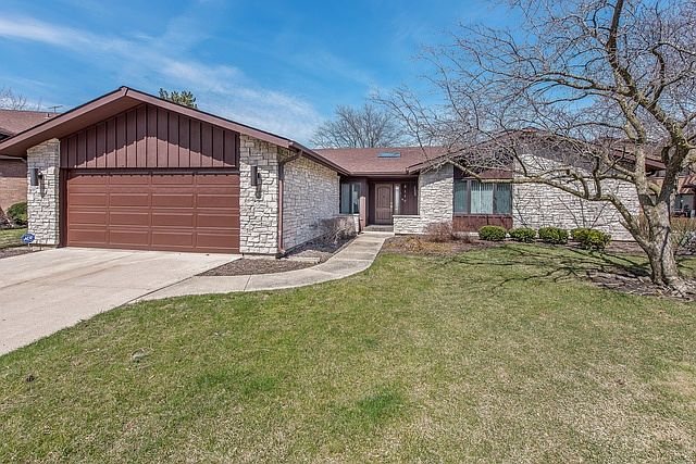 1st image of 3110 River Falls Dr