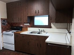 542 Emerald Ave, Chicago Heights, IL 60411