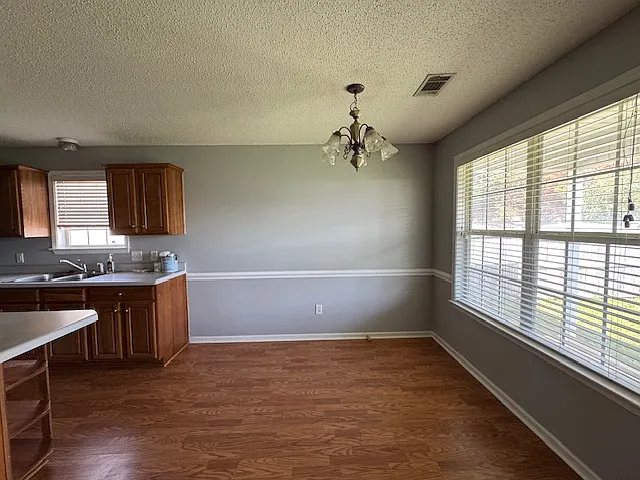 125 Hatchbend Ct — Photo 5